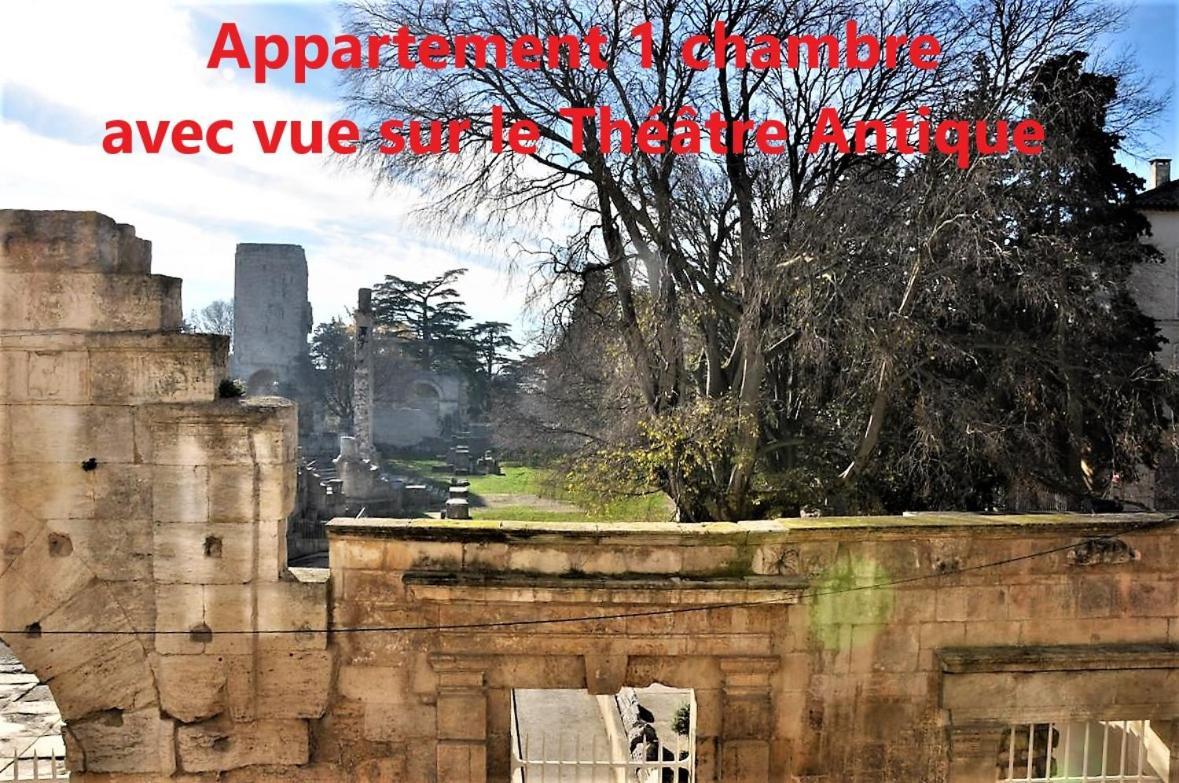 Holiday In Arles -Appartement Du Theatre Antique Exterior foto