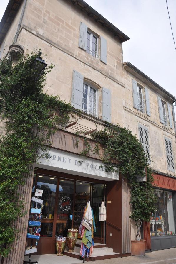 Holiday In Arles -Appartement Du Theatre Antique Exterior foto